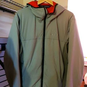 ✨✨✨AUTHENTIC ARC'TERYX WEATHER PROOF JACKET